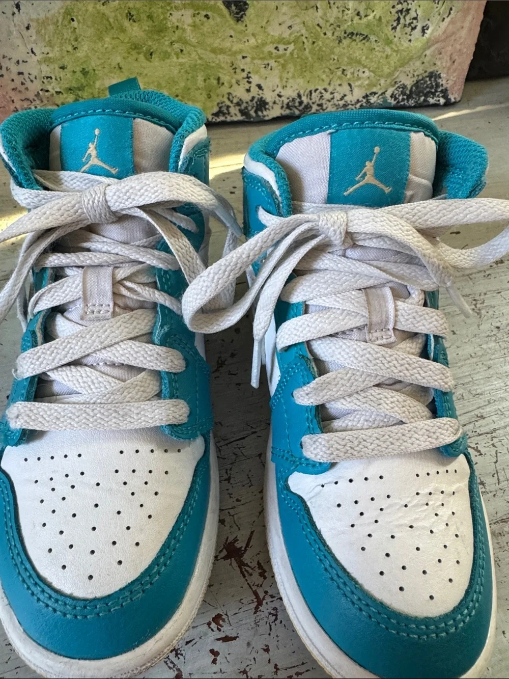 Jordan Kids' Teal and White Mid Sneakers 11.5